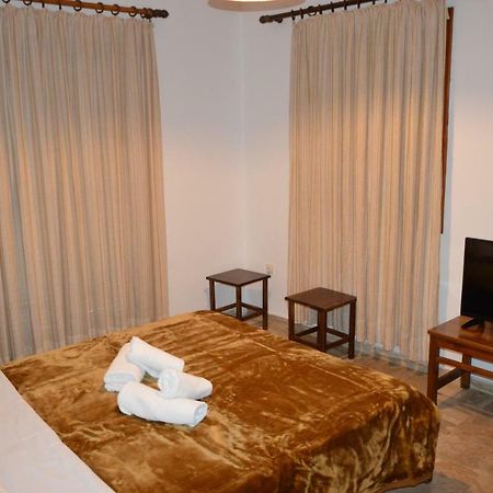 Maria Parameriti Apartments 波罗斯 外观 照片