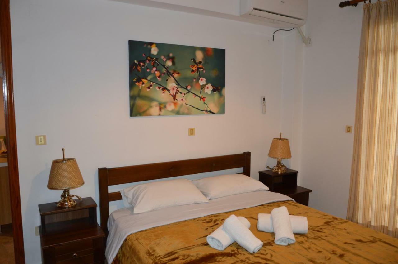 Maria Parameriti Apartments 波罗斯 外观 照片